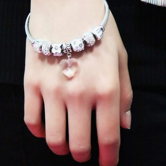 NWOT Heart Wrap Bracelet - Picture 5 of 9